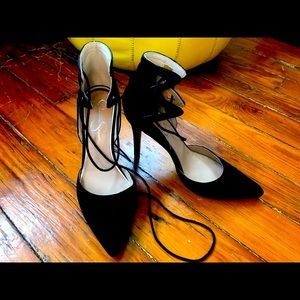 Jessica Simpson Suede heels